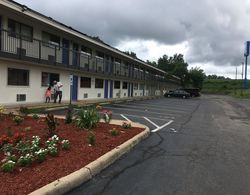Motel 6 Richmond, VA Genel