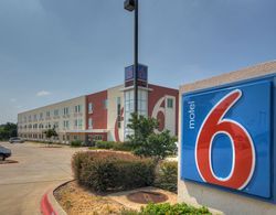 Motel 6 Roanoke, TX - Northlake - Speedway Dış Mekan