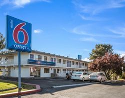 Motel 6 Winnemucca, NV Öne Çıkan Resim