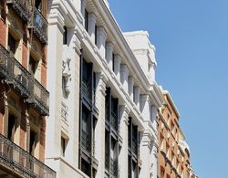 60 Balconies Iconic Dış Mekan