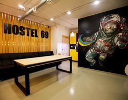 Hostel 69 Öne Çıkan Resim