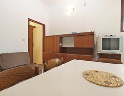 Apartment 695 İç Mekan