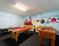 87631 Games Room+2-masters+hottub+water View! Genel