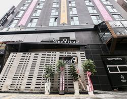 Hotel 9 in Dongdaemoon Dış Mekan