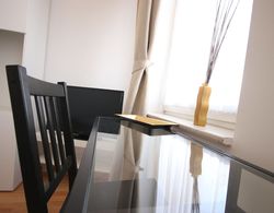 a-domo Apartments Essen - Serviced Apartments & Flats - short or longstay - single or grouptravel İç Mekan