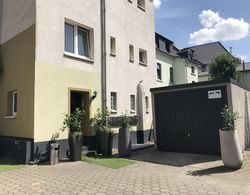 a-domo Apartments Oberhausen - Budget Apartments & Flats - short & longterm - single & grouptravel Dış Mekan