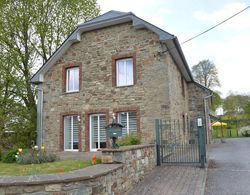A Holiday Home Ideal for Families and for Discovering the Ardennes Dış Mekan