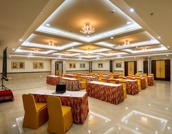 Hotel Aadithya Genel