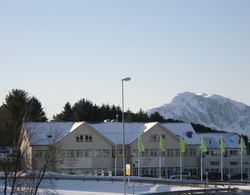 Aalesund Airport Hotel Dış Mekan