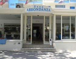 Hotel Abbondanza Dış Mekan