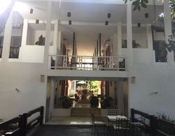 Abian Biu Mansion Genel