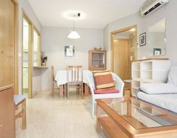 Acogedor apartamento en Salou Oda Düzeni