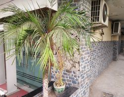ADB Rooms Glance Inn Laxmi Nagar Dış Mekan