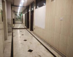 ADB Rooms Indo Continental İç Mekan