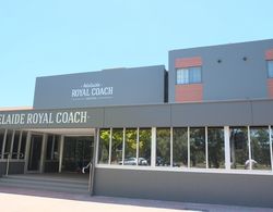 Adelaide Royal Coach Genel