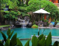 Adi Dharma Hotel Legian - CHSE Certified Öne Çıkan Resim