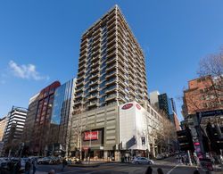 Adina Apartment Hotel Melbourne Genel