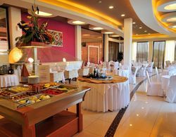 AFANDOU BAY SUITES HOTEL Kahvaltı