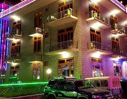 Afaq Hotel Naran Dış Mekan