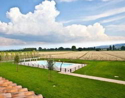 Agriturismo Le Rondini Di Francesco Di Assisi Havuz