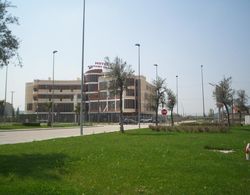 Hotel Airport Tirana Genel