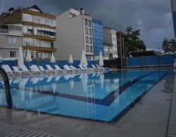 Akçakoca Turkuaz Beach Hotel Havuz