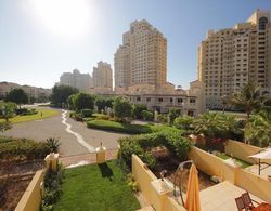 Al Hamra Village Holiday Apartments Golf
