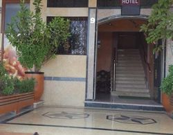 Hotel Al Houria Dış Mekan