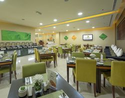 Al Khoory Hotel Apartments - Al Barsha Yeme / İçme