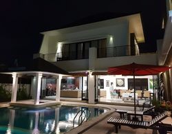 Aldeoz Nusa Dua Private Villa Bali Dış Mekan