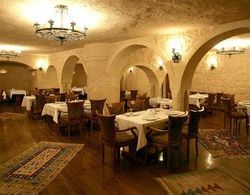 Alfina Cave Hotel-Special Category Yeme / İçme