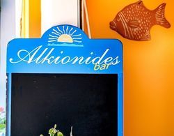 Alkionides Seaside Apartments İç Mekan