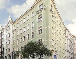 Allure Hotel Prague Dış Mekan