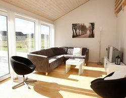Alluring Holiday Home in Brovst Denmark With Sauna İç Mekan