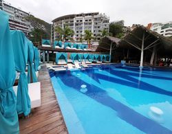 Almar Resort LGBT Beach Front Experience Havuz