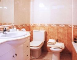 Apartamentos Almazor-6 Banyo Tipleri