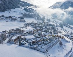 Alpendorf Ski - und Sonnenresort Dış Mekan
