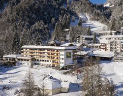 Alpenhotel Tiefenbach Genel