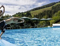 Alpenparks Sonnleiten Havuz