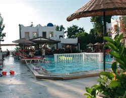 Alta Beach Hotel Havuz