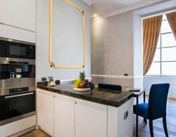 Alta Luxury Apartments - Spagna Apartment - Spagna Apartment 2 Bedrooms Oda