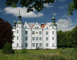 Hotel Am Schloss Ahrensburg Genel