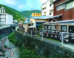 Amami Oshima Guest House Showa-sou - Hostel Dış Mekan