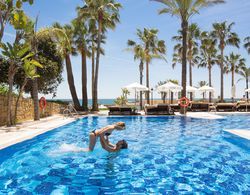 Amàre Beach Hotel Marbella Havuz