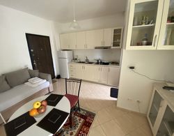 Amazing 2-bed Apartment in Durres, Close to Beach Oda Düzeni