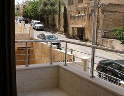 Amazing one Bedroom Apartment in Amman, Elwebdah 5 Oda Düzeni
