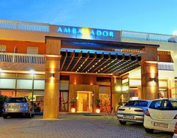 Ambassador Hotel Genel