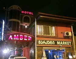 Hotel Amber Dış Mekan