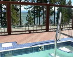 Americas Best Value Inn Lake Tahoe Havuz