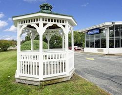 Americas Best Value Inn Smithtown/Long Island Genel